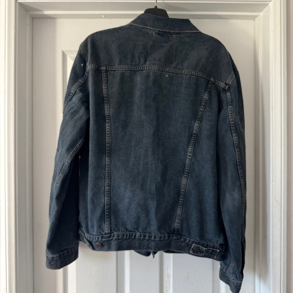 Levi's Men's Navy-Black Denim Trucker Jacket - Picture 2 of 2